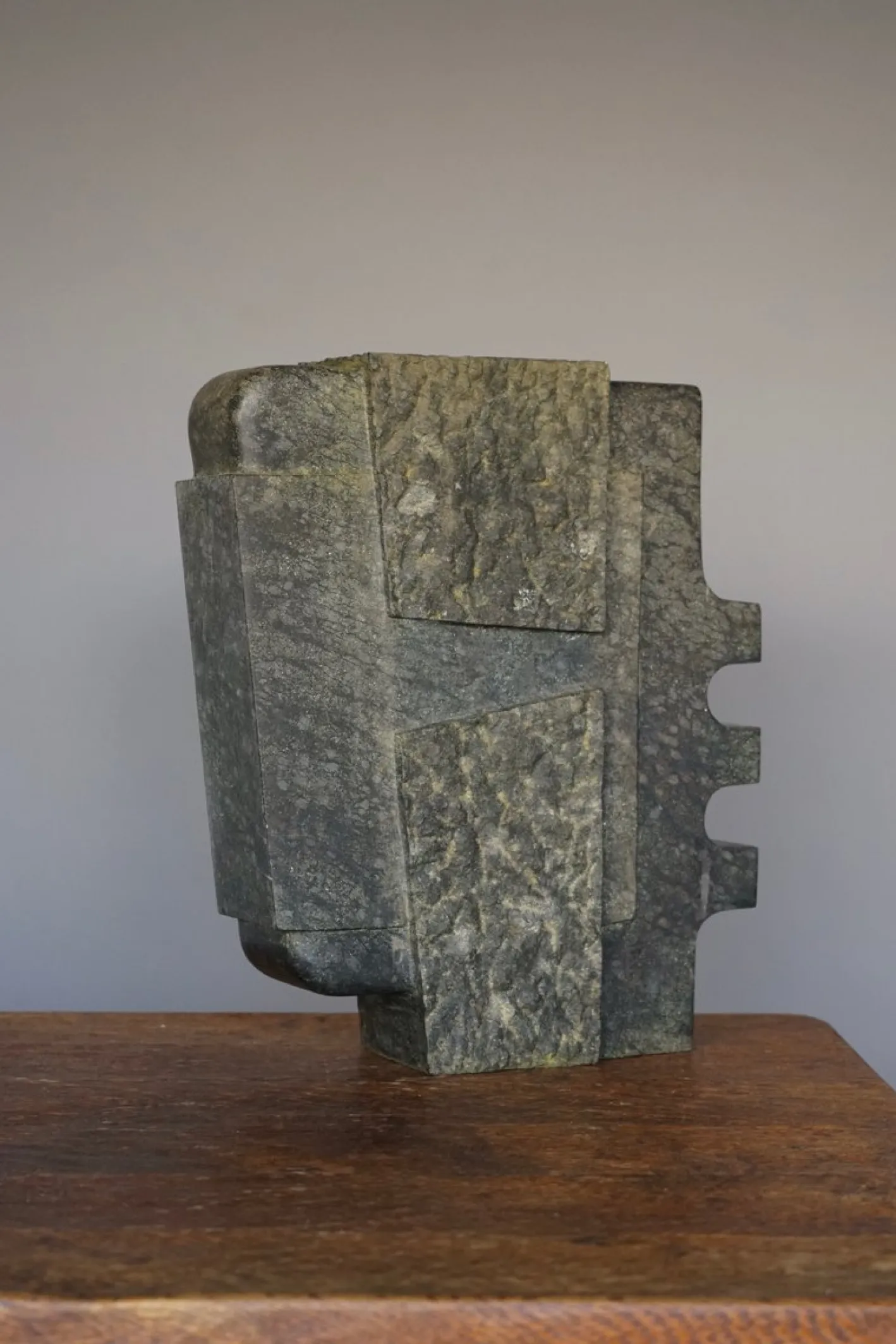 Abstrakte brutalistische Steinskulptur, 1970er