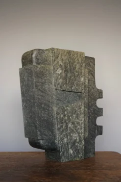 Abstrakte brutalistische Steinskulptur, 1970er