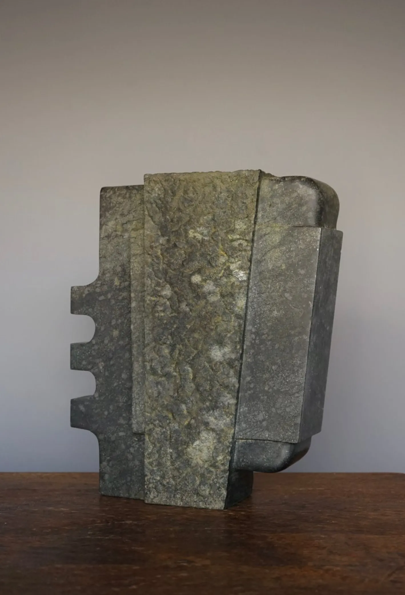 Abstrakte brutalistische Steinskulptur, 1970er
