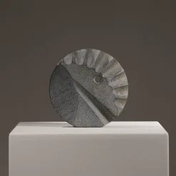 Abstrakte deutsche Steinskulptur, 1970er
