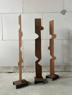 Abstrakte niederländische Künstlerskulpturen, 1970er, 3er Set