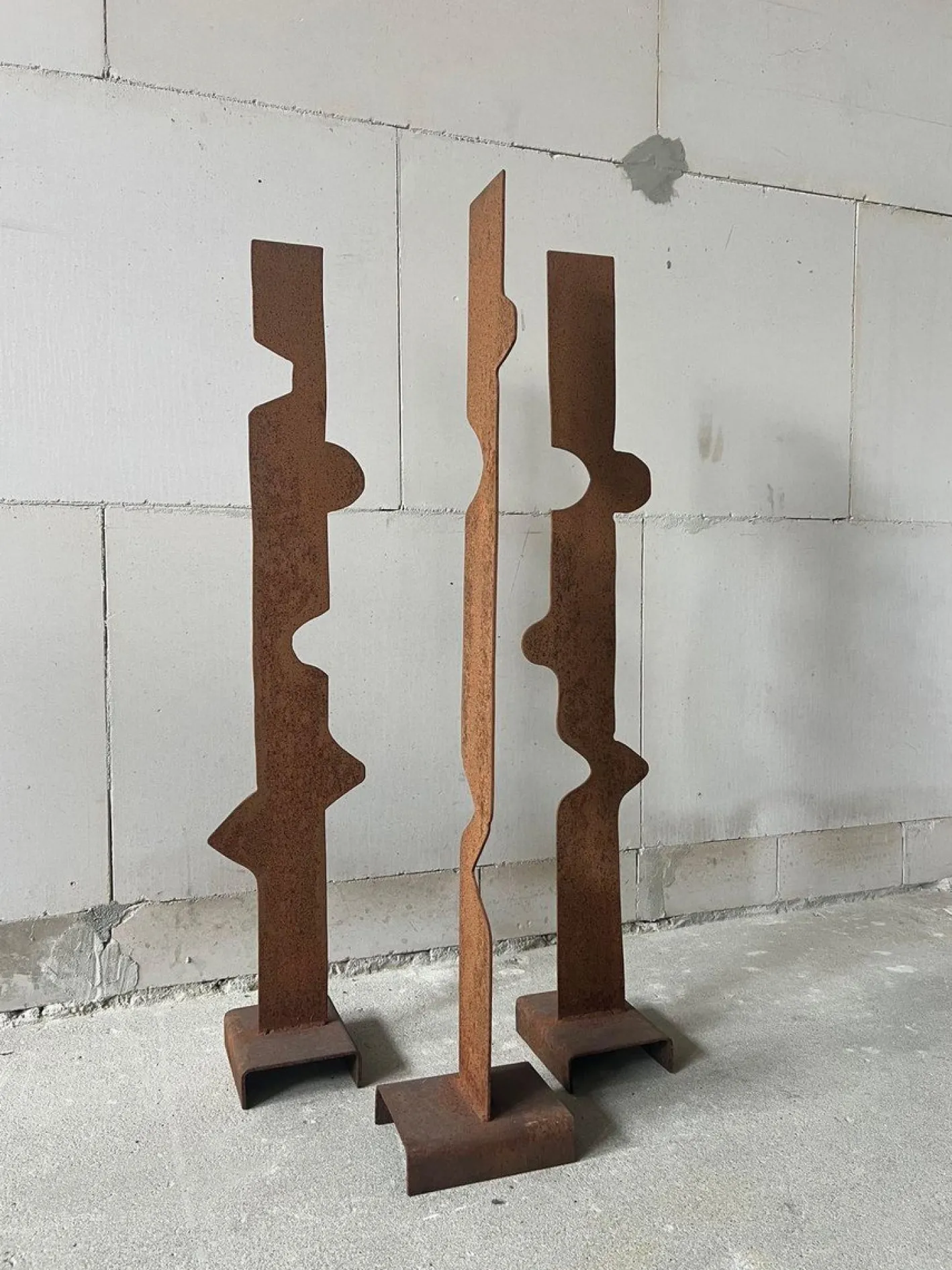 Abstrakte niederländische Künstlerskulpturen, 1970er, 3er Set