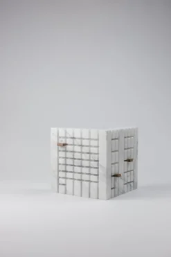 Aion _ Ewiger Kalender für the Stone House von Gumdesign