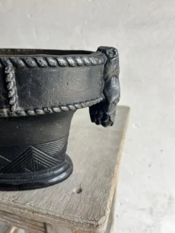 Antike Übertöpfe aus Gusseisen, 2er Set