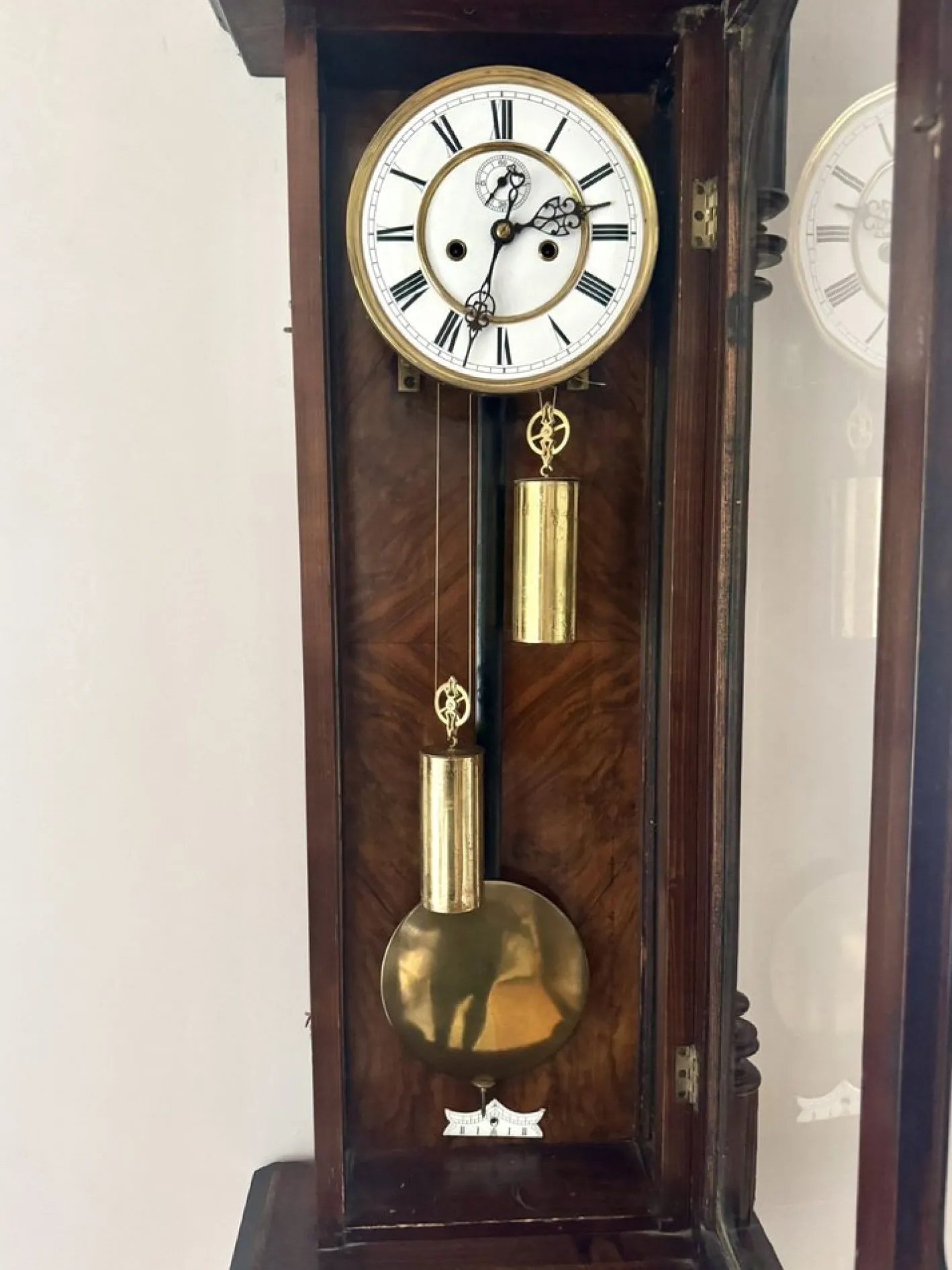 Antike Doppelgewichts-Wanduhr aus Nussholz, 1860