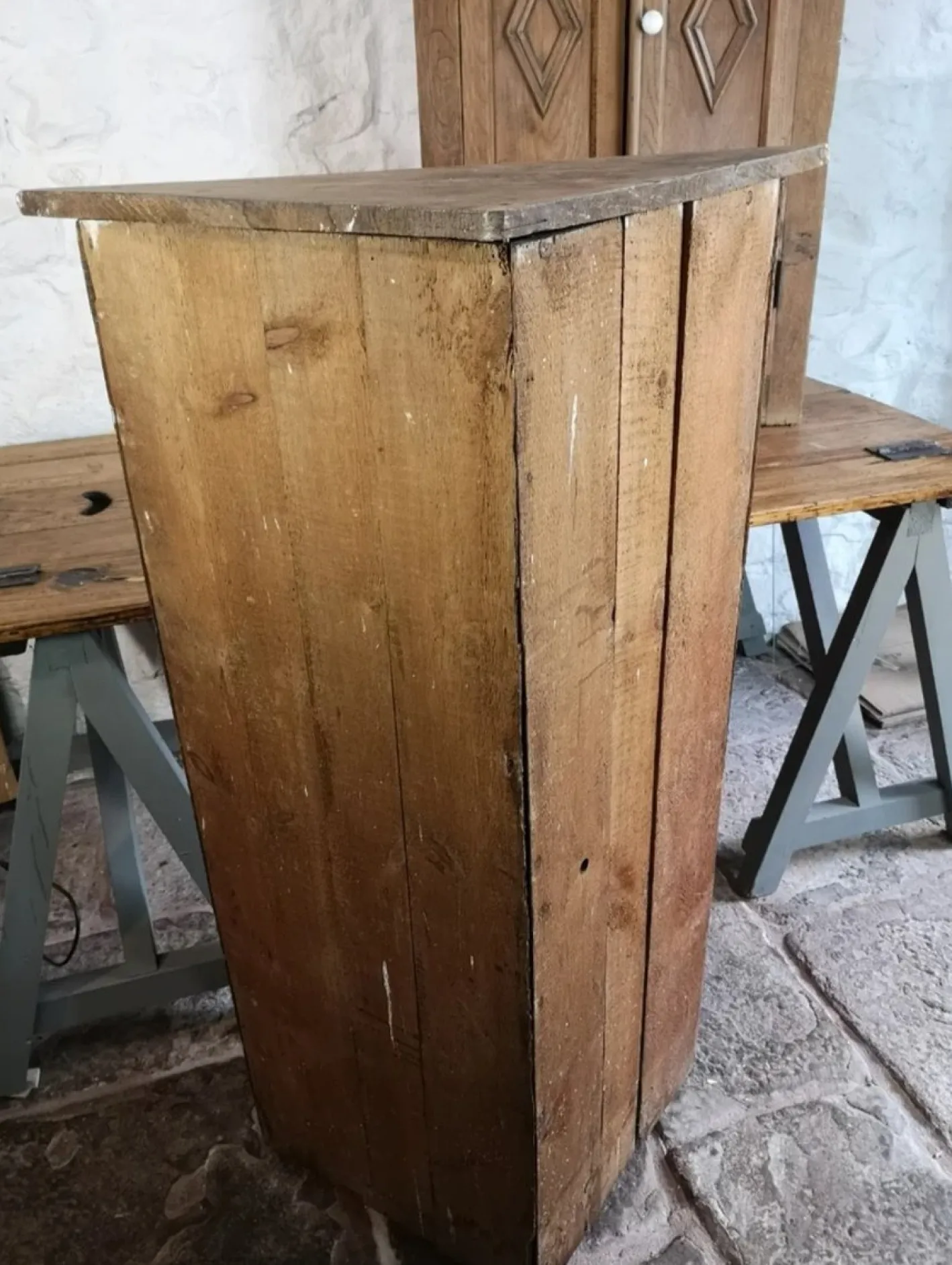 Antike Eckschränke aus Eiche, 1890, 2er Set
