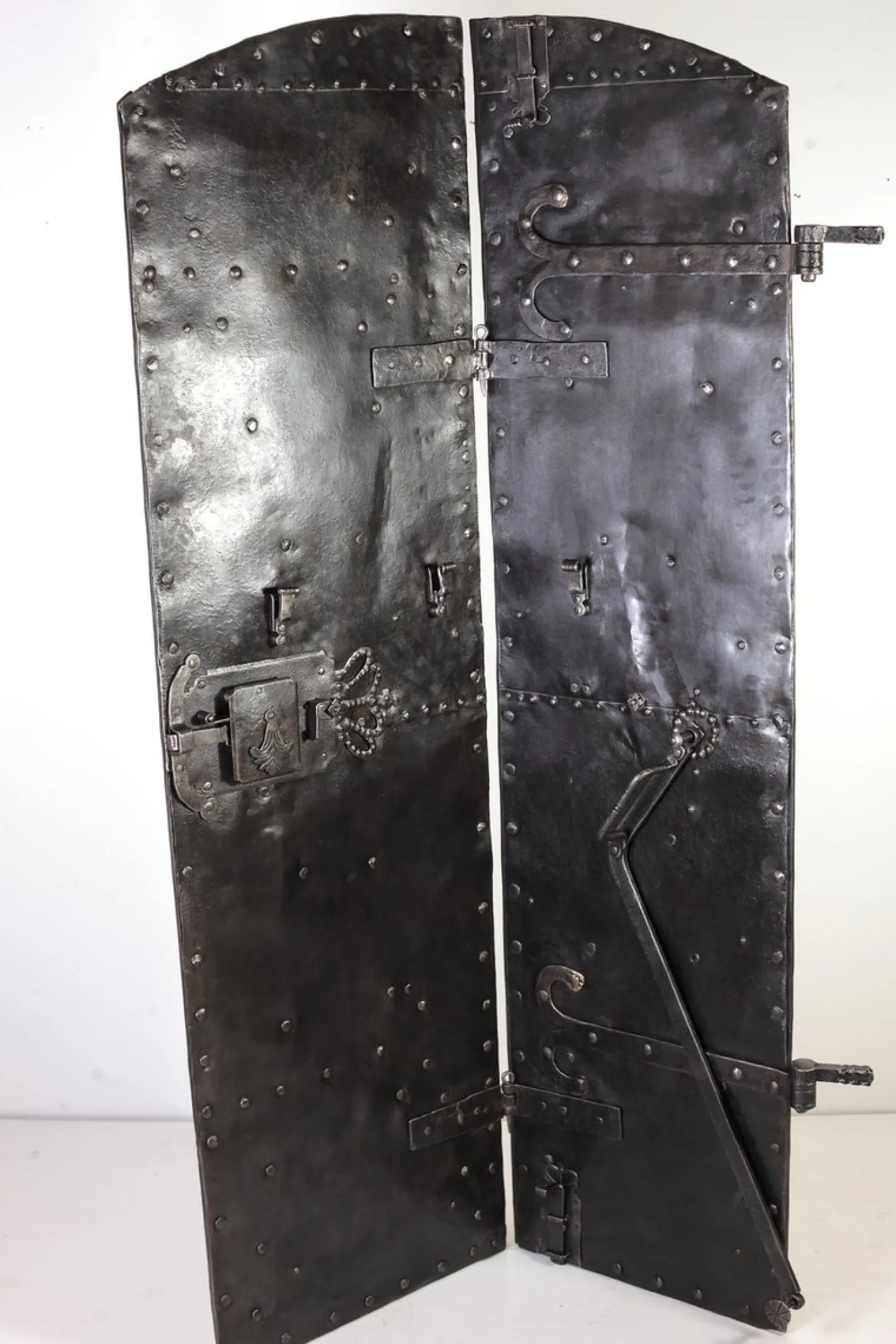 Antike eiserne Falttür, Böhmen, 1760er