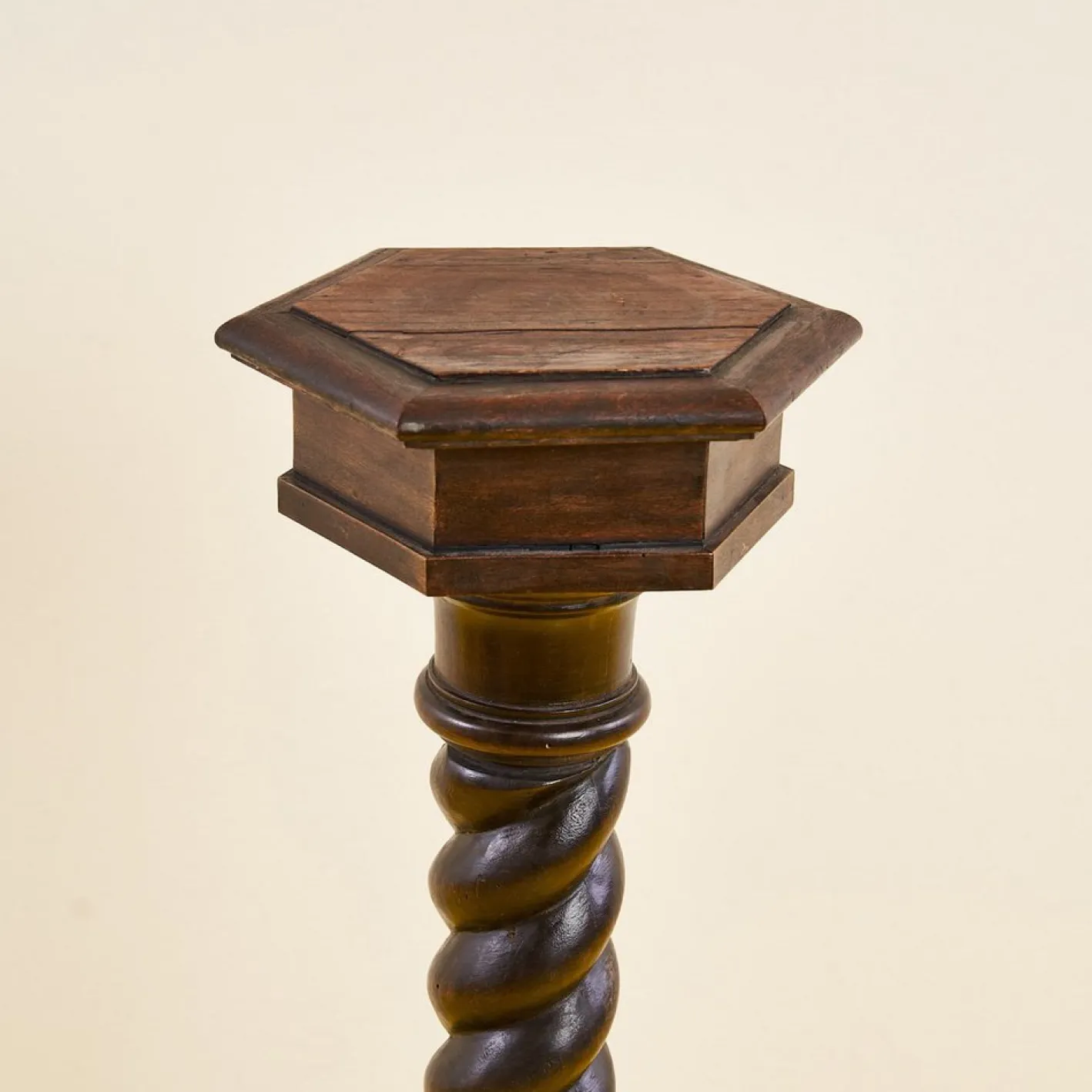 Antike Gedrehte Säule, 1890er