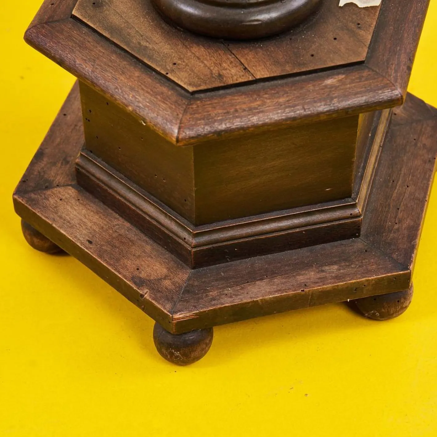 Antike Gedrehte Säule, 1890er
