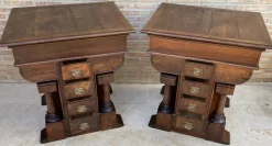 Antike geschnitzte französische Nachttische, 1900, 2er Set