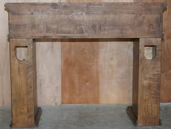 Antike handgeschnitzte Säule aus massivem Ulmenholz, 1880er