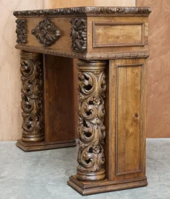Antike handgeschnitzte Säule aus massivem Ulmenholz, 1880er