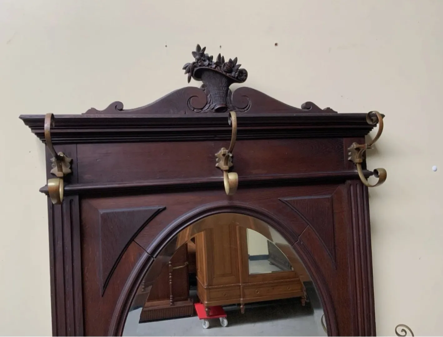 Antike Jugendstil Garderobe aus Eiche, 1910