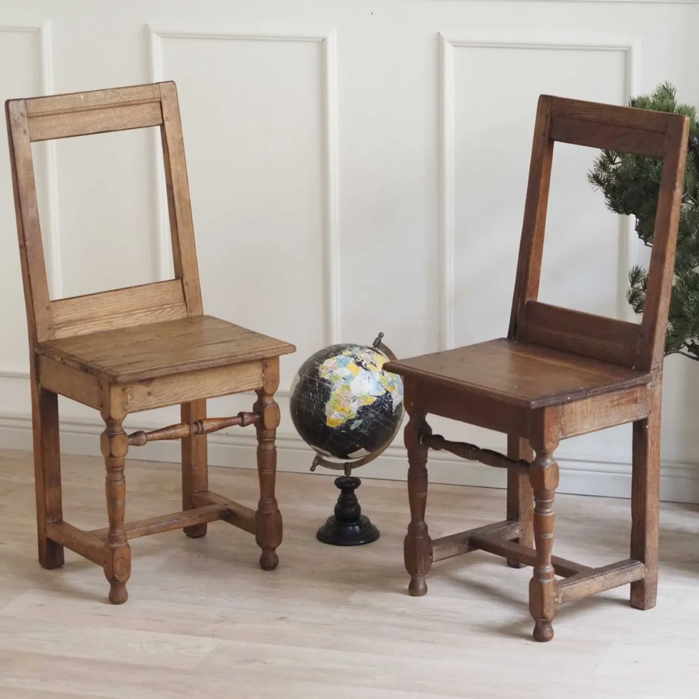 Antike Kinderstühle, 2er Set