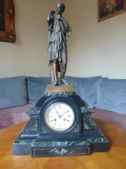 Antike Marmor Uhr
