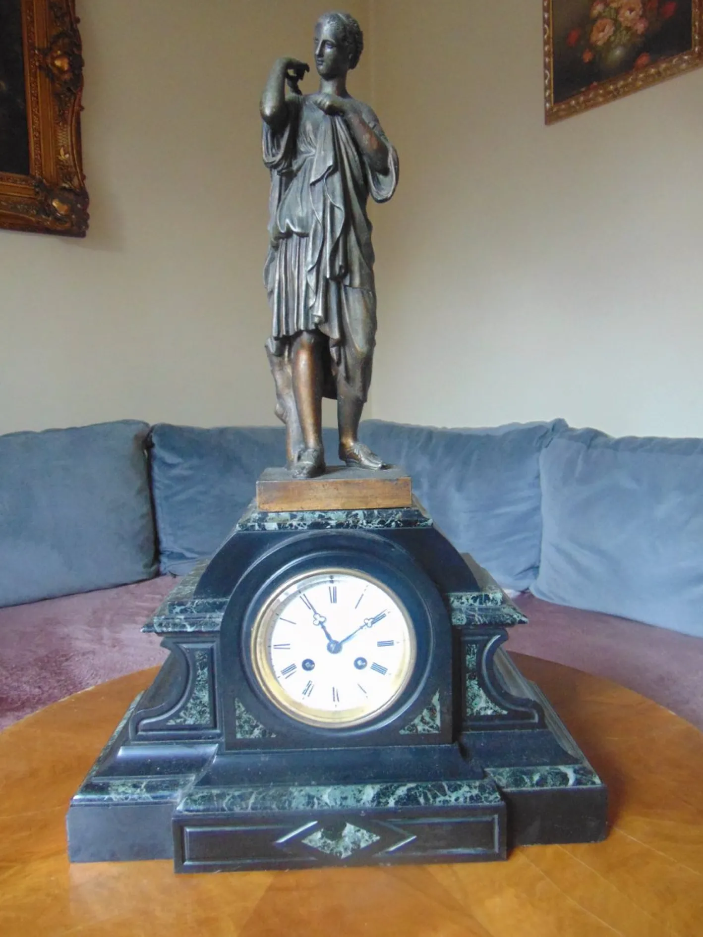 Antike Marmor Uhr