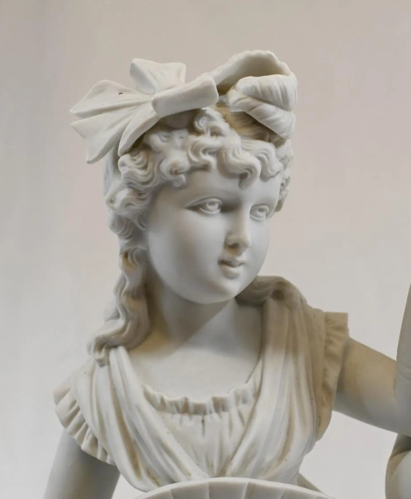 Antike Parian Biscuit Ware Lovers Statue, 2er Set