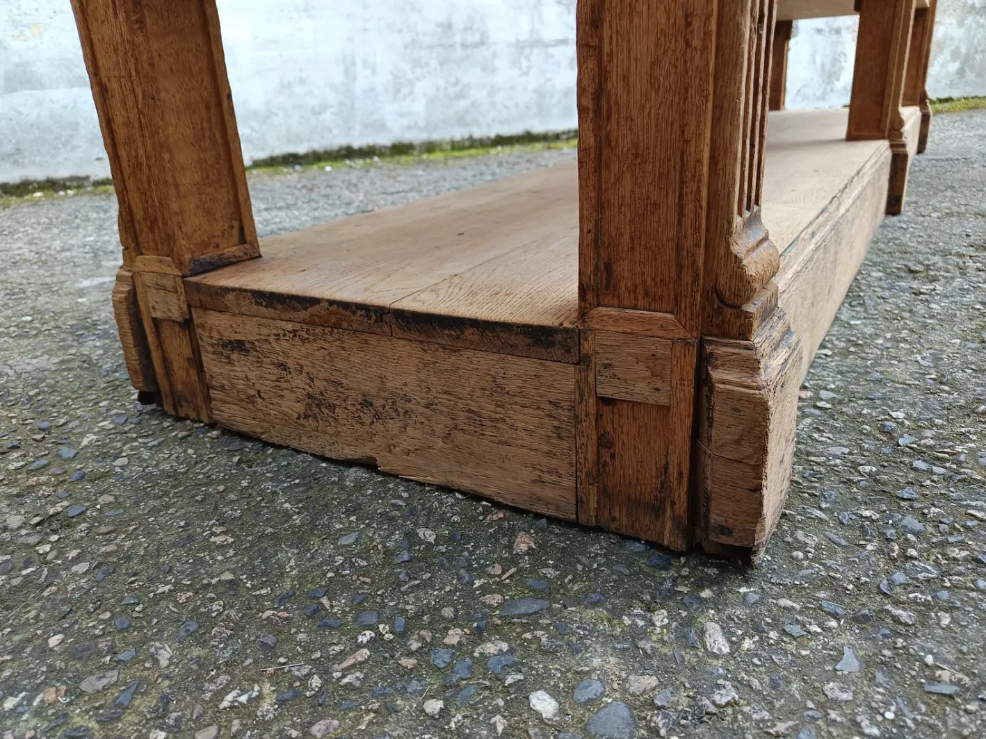 Antiker Arbeitstisch aus Eiche