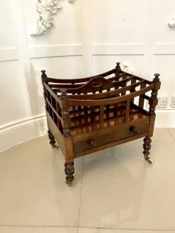 Antiker freistehender George III Mahagoni Canterbury, 1820er