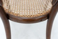 Antiker Kinderstuhl von Thonet