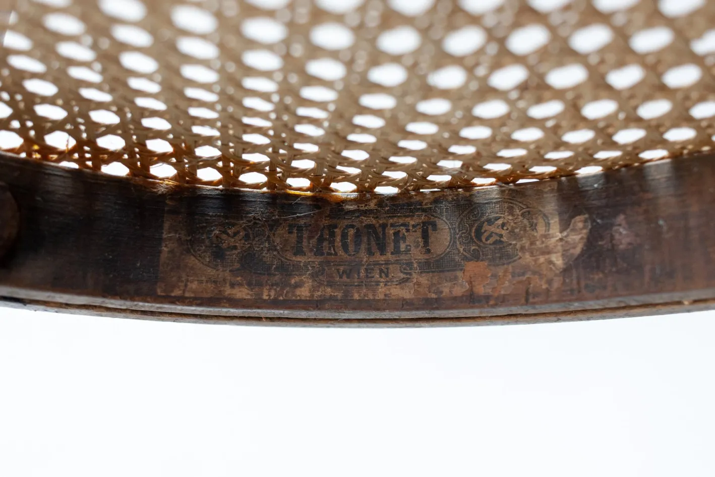 Antiker Kinderstuhl von Thonet