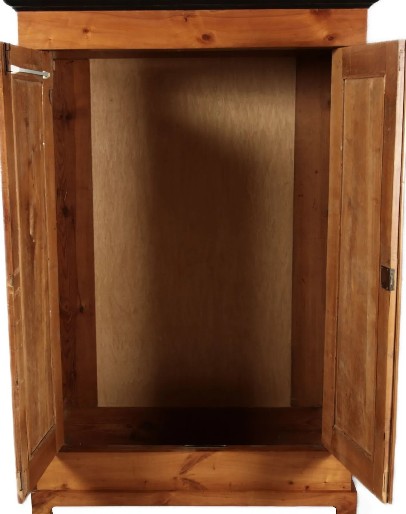 Antiker Kleiderschrank aus Kirschbaum, 1830