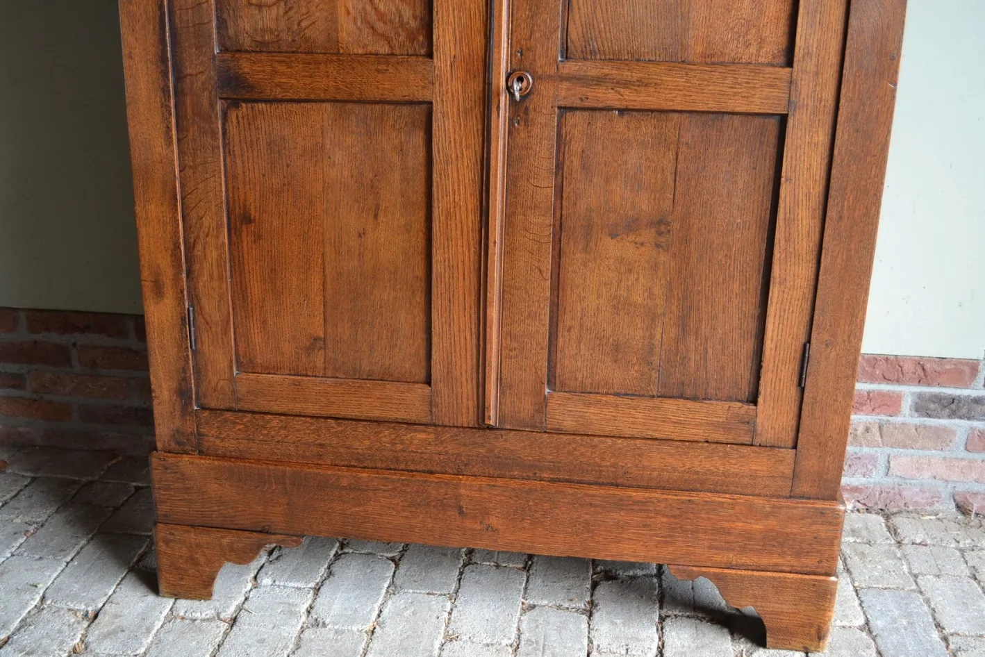 Antiker Louis Philippe Kleiderschrank aus Eiche