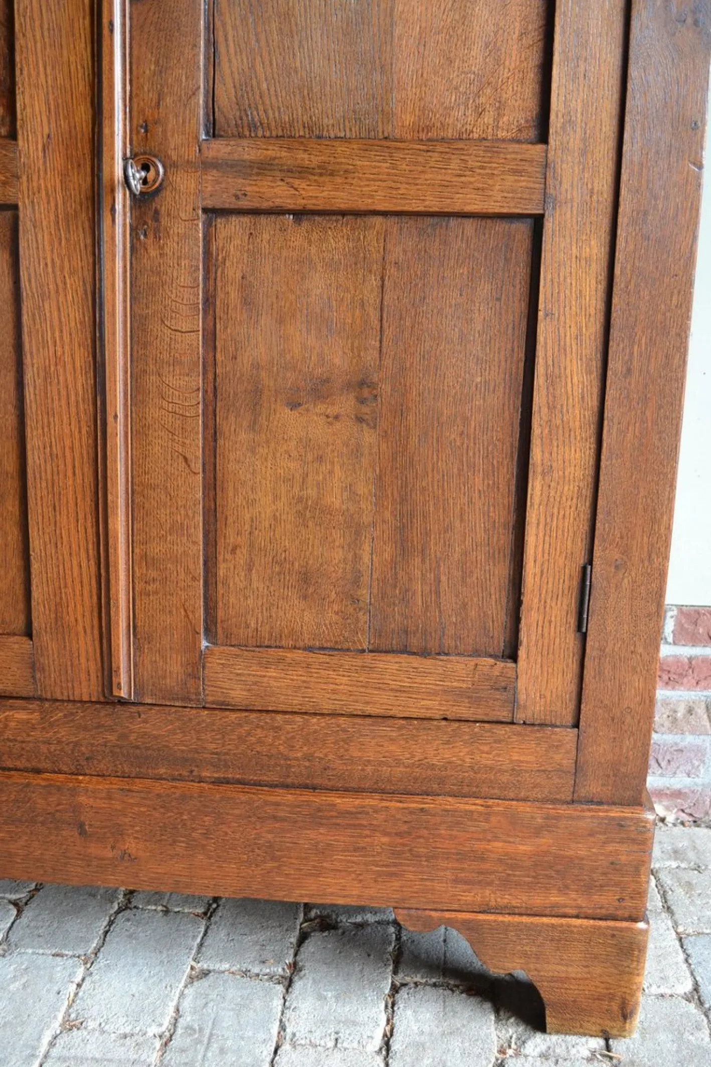 Antiker Louis Philippe Kleiderschrank aus Eiche
