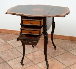 Antiker Napoleon Iii Arbeitstisch aus Edle Exotischen Hölzern, Frankreich, 19. Jh.