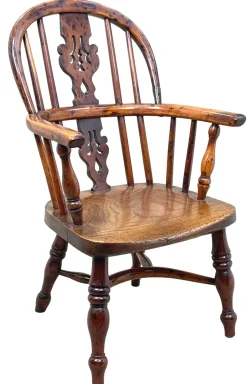 Antiker Windsor Kindersessel aus Eibenholz, 1820