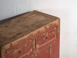 Antikes Compact Sideboard aus Ulmenholz, China, 1930