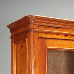 Antikes italienisches Sideboard aus Lärche mit doppeltem Korpus, 1800er