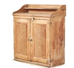 Antikes Schwedisches Buffet mit Geriffelter Front, 1790