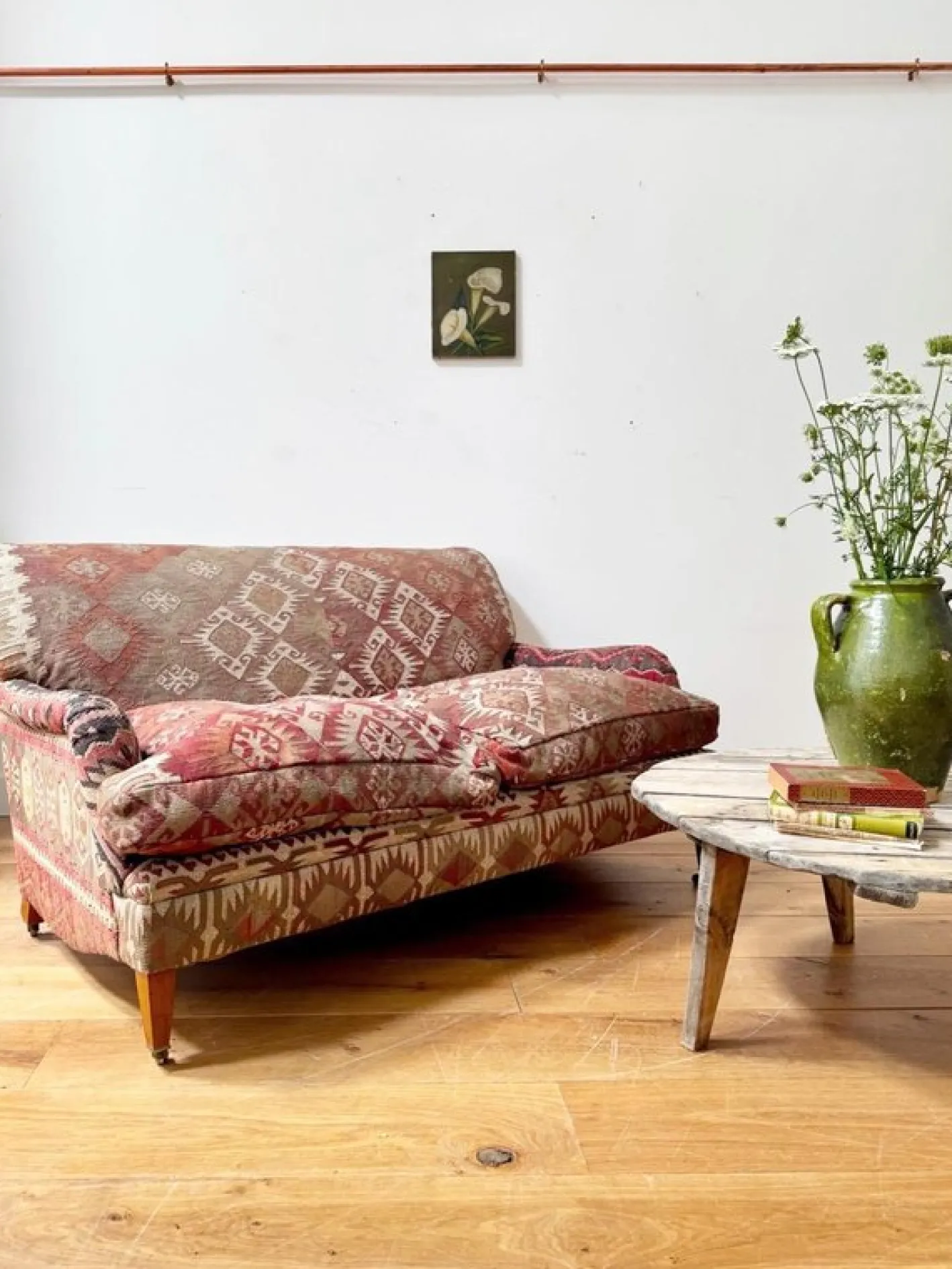 Antikes 2-Sitzer Sofa mit Kelim-Bezug