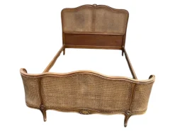 Antikes Tagesbett im Louis XV-Stil