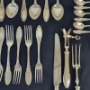 Antikes versilbertes Besteckset von Maison Ercuis, 1890er, 61er Set