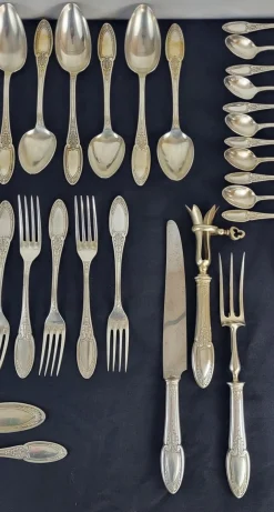 Antikes versilbertes Besteckset von Maison Ercuis, 1890er, 61er Set