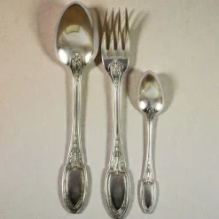 Antikes versilbertes Besteckset von Maison Ercuis, 1890er, 61er Set