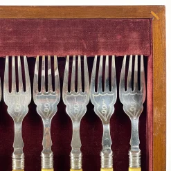 Antike versilberte Fischmesser und Gabeln für 12 von Sheffield, England, 1910er, 24 Set