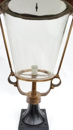 Antike viktorianische klassische Kupfer-Säulenlampe Laterne auf Sockel Außenlampe