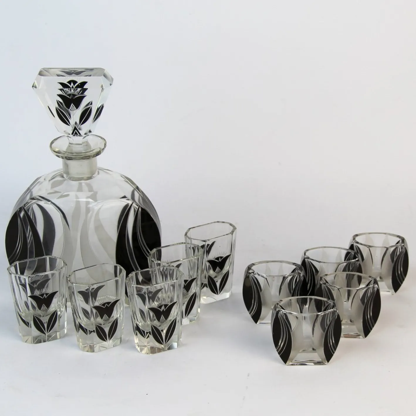 Art Deco Karaffe Set mit Gläsern von Karl Palda, 1920er, 11 . Set