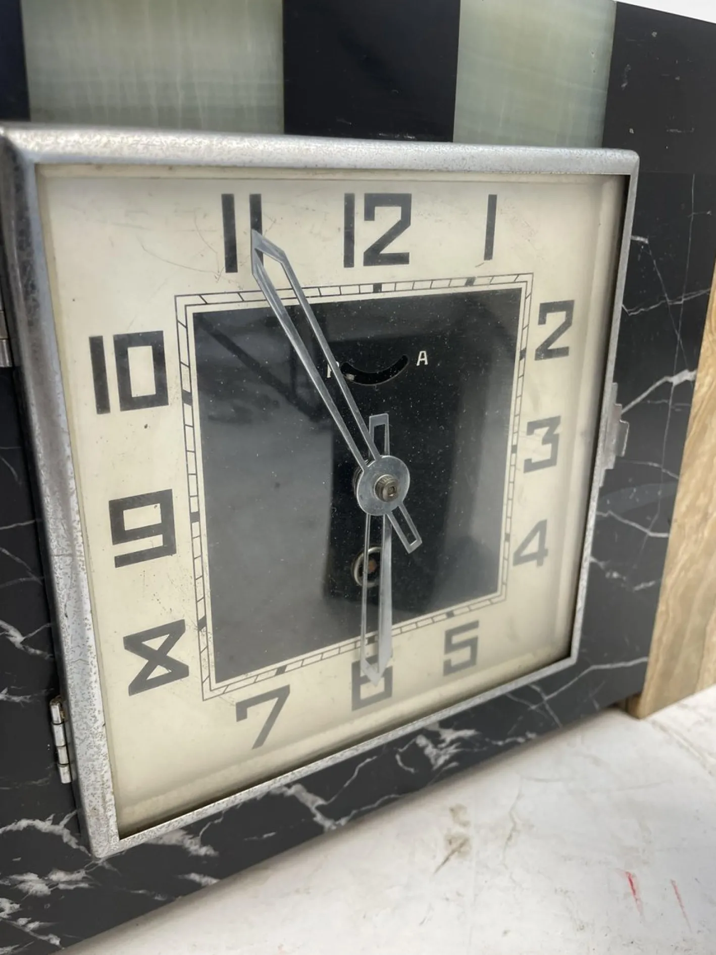Art Deco Marmoruhr, 1930er, 3er Set