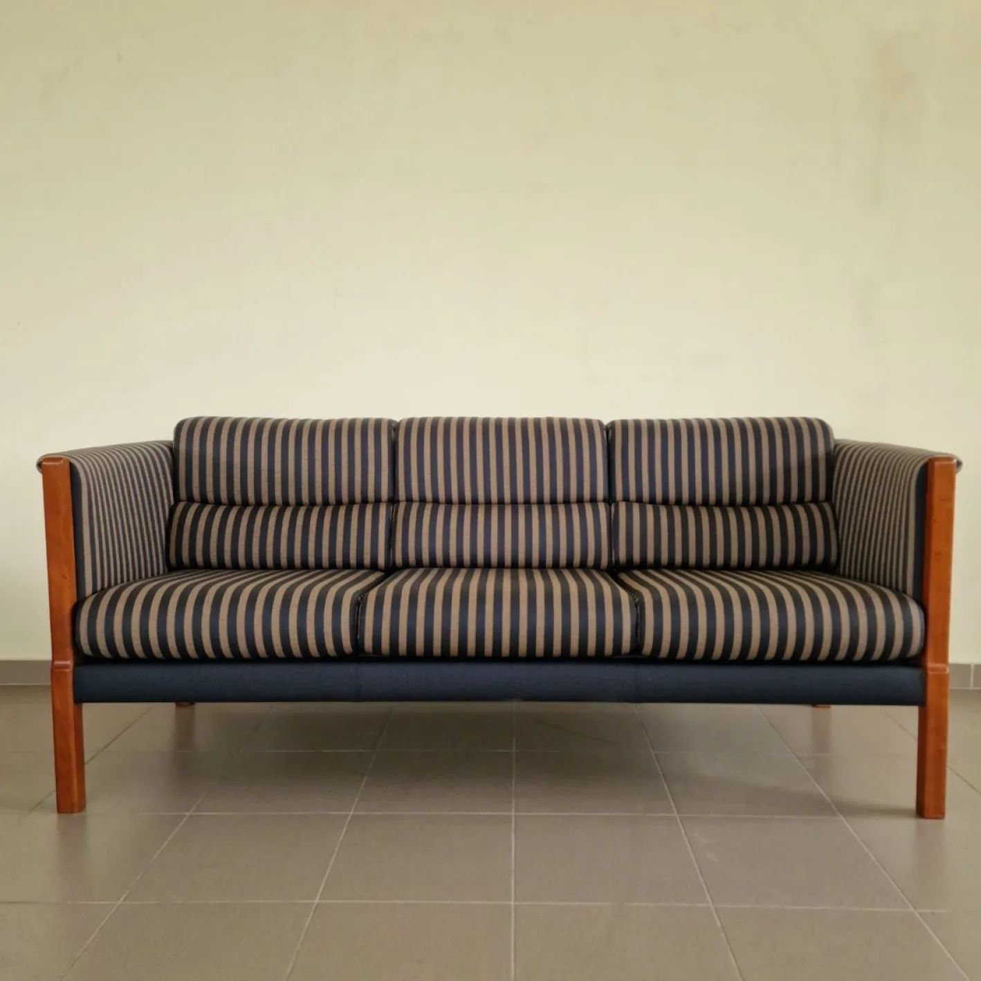 Art Deco Sofas mit Doppel- und Dreiersitzen, 2er Set