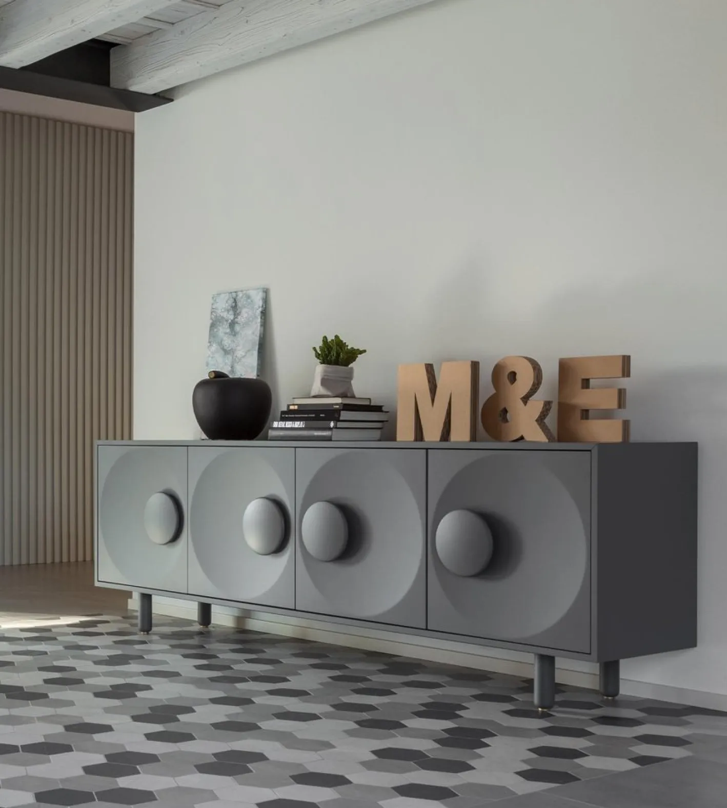 Bardot Kommode mit vier Türen von Morica Design