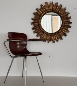 Barocker italienischer Mid-Century Wandspiegel mit vergoldetem Holzrahmen in Sonnen-Optik, 1940er