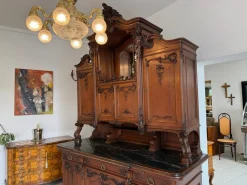 Barockes Pfeiferl Buffet, 1880er