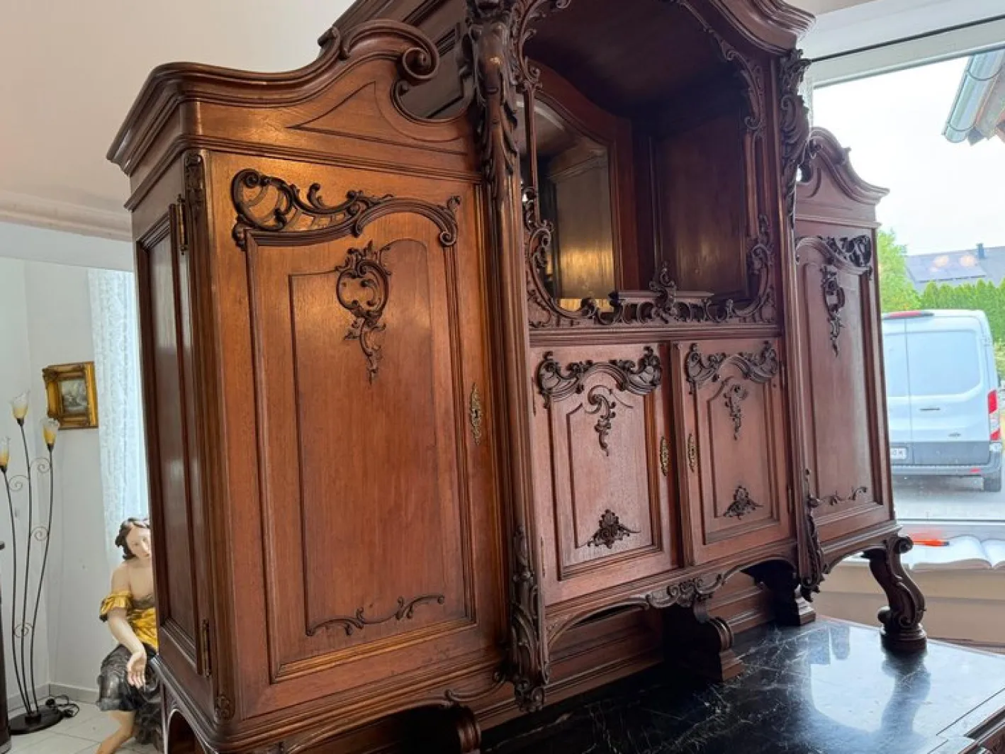 Barockes Pfeiferl Buffet, 1880er