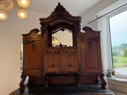 Barockes Pfeiferl Buffet, 1880er