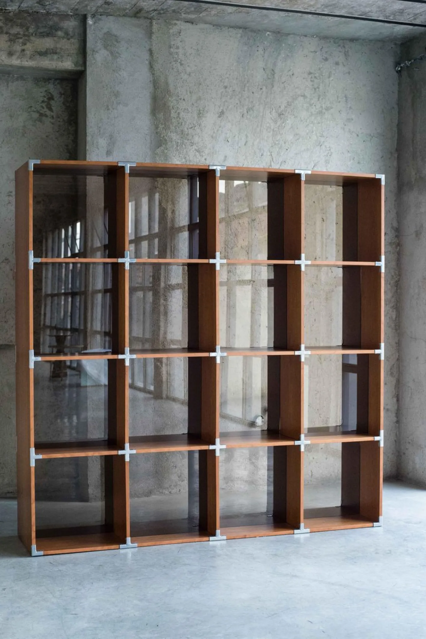BIS Bücherregal von MOB