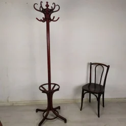 Bistro Garderobe von Fischel, 1890er